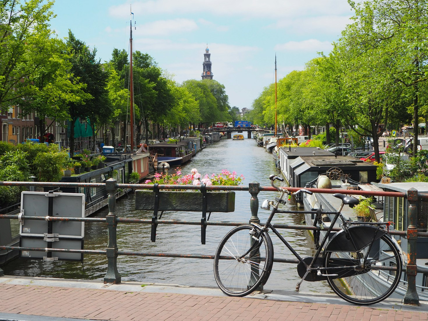Exploring the Dutch Countryside: A Traveler’s Guide